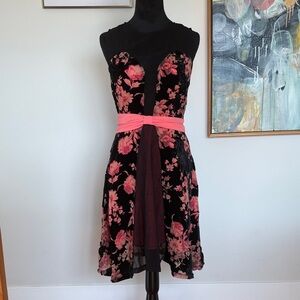 Elegant vintage inspired velvet Floral Dress in Black and Pink/Peach